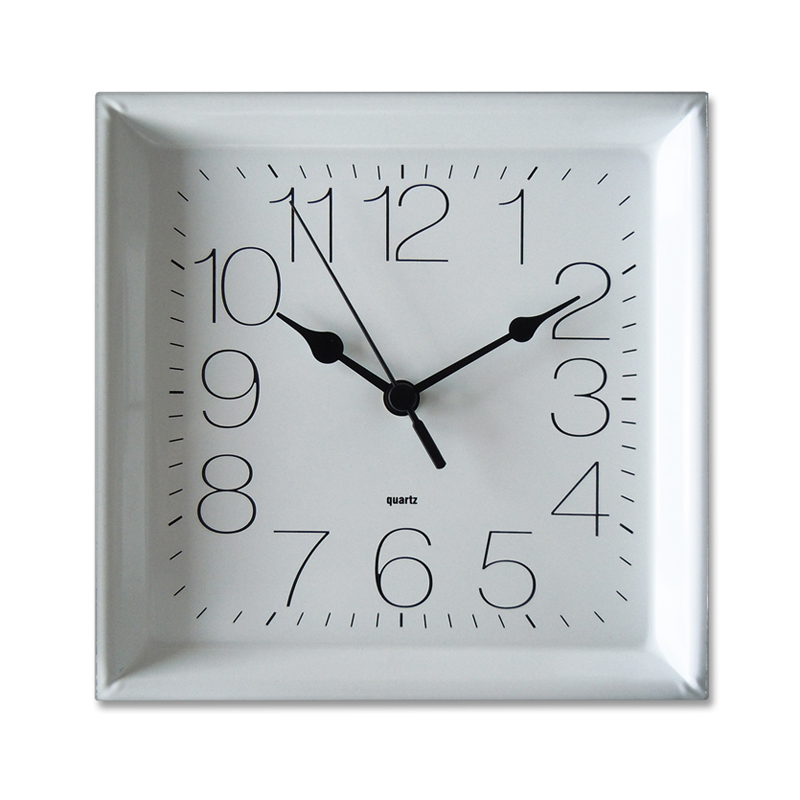 <h6 style="text-align: center"><span style="color: #736d6d">210x210</span></h6>